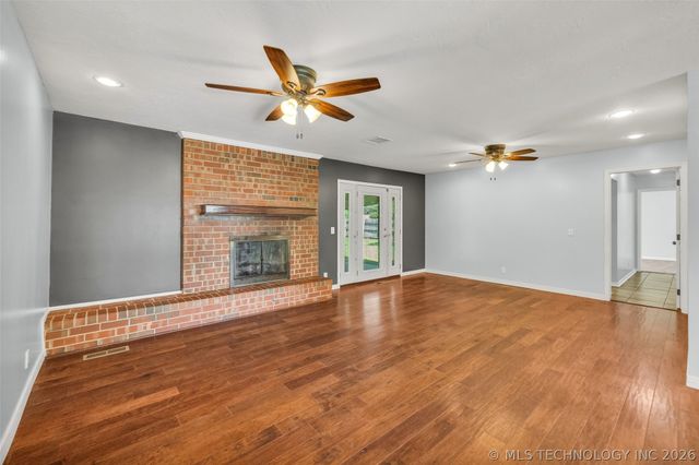 2332 S Nogales Avenue, Tulsa, OK 74107
