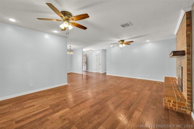 2332 S Nogales Avenue, Tulsa, OK 74107