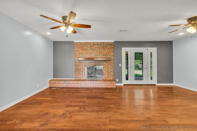 2332 S Nogales Avenue, Tulsa, OK 74107