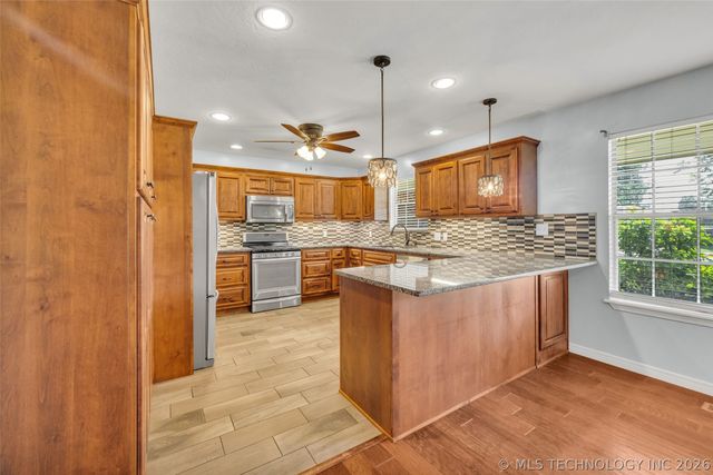 2332 S Nogales Avenue, Tulsa, OK 74107