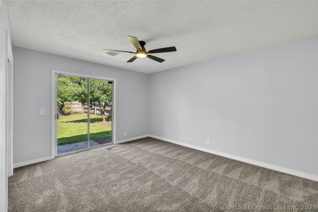 2332 S Nogales Avenue, Tulsa, OK 74107