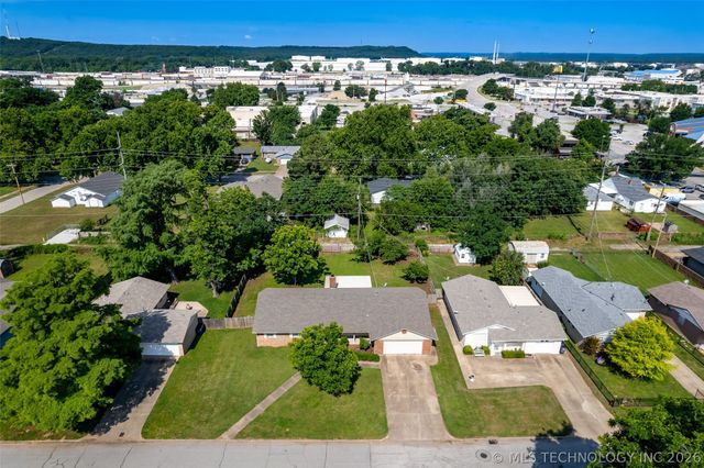 2332 S Nogales Avenue, Tulsa, OK 74107