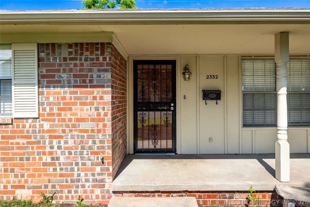 2332 S Nogales Avenue, Tulsa, OK 74107
