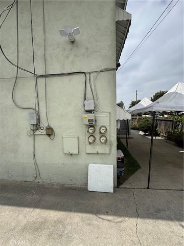 6547 Fry, Bell Gardens, CA 90201