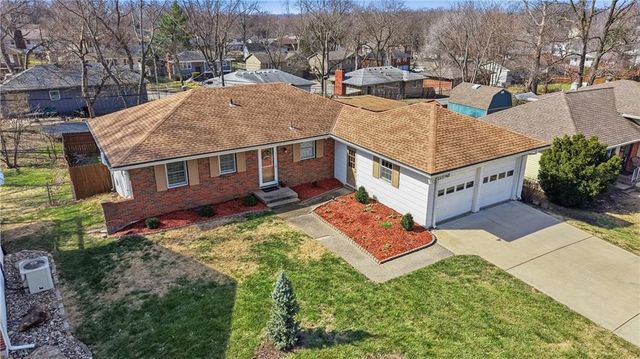 6915 NW 79th Terrace, Kansas City, MO 64152