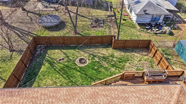 6915 NW 79th Terrace, Kansas City, MO 64152