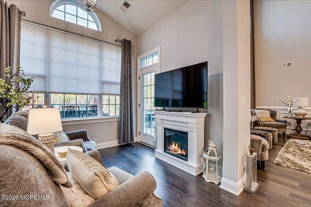 9 Militia Hill Road, Freehold, NJ 07728