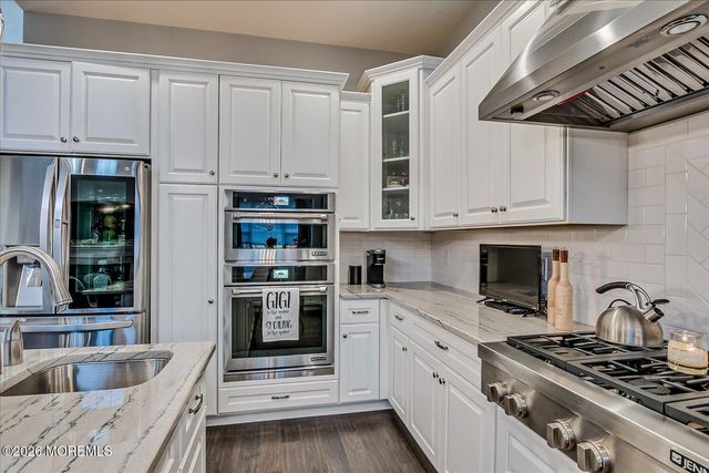 9 Militia Hill Road, Freehold, NJ 07728