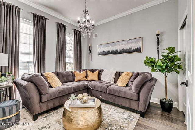 9 Militia Hill Road, Freehold, NJ 07728