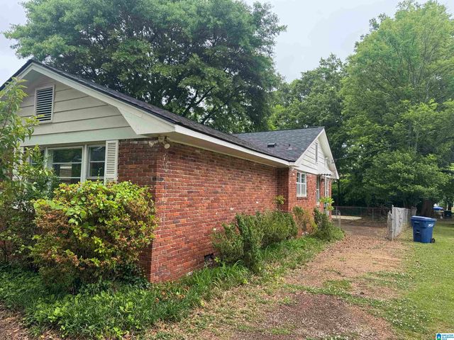 602 OAK STREET, Talladega, AL 35160