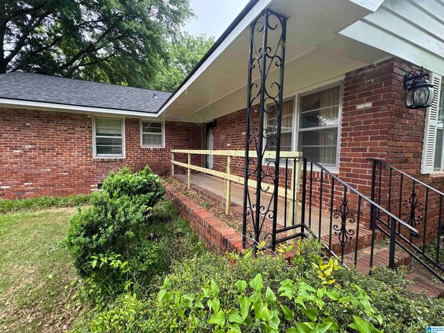 602 OAK STREET, Talladega, AL 35160