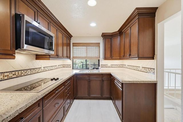 5715 Baltimore Drive 23, La Mesa, CA 91942