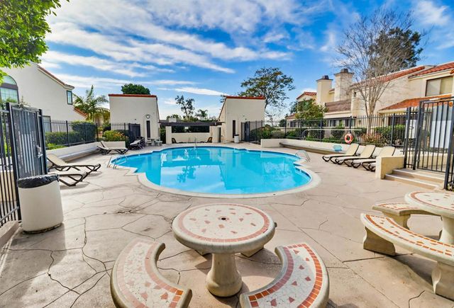 5715 Baltimore Drive 23, La Mesa, CA 91942