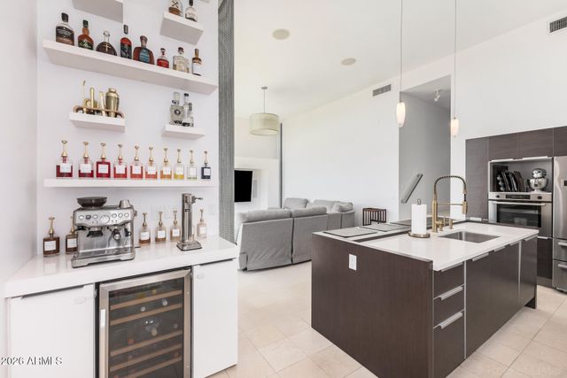 4410 N 27TH Street 6, Phoenix, AZ 85016