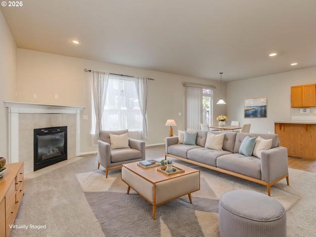 759 Se CAMELLIA Ct, Hillsboro, OR 97123
