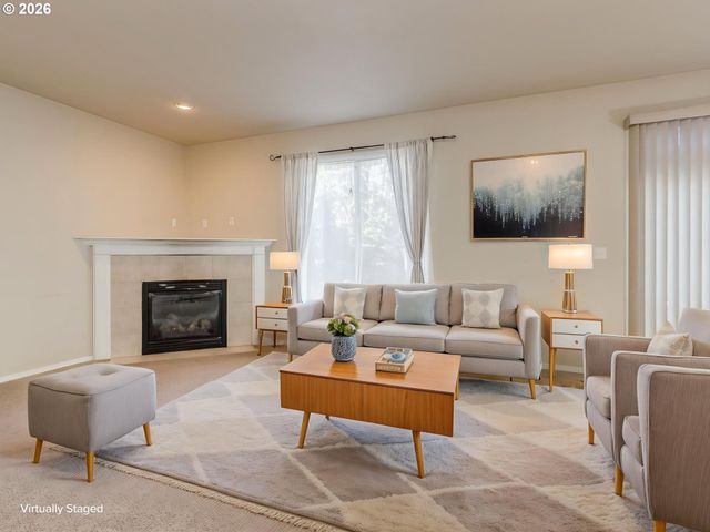 759 Se CAMELLIA Ct, Hillsboro, OR 97123