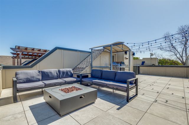 4618 Cedar Springs Road B, Dallas, TX 75219