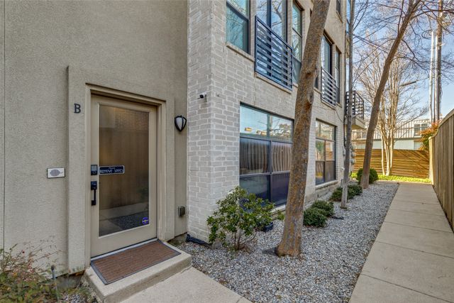 4618 Cedar Springs Road B, Dallas, TX 75219