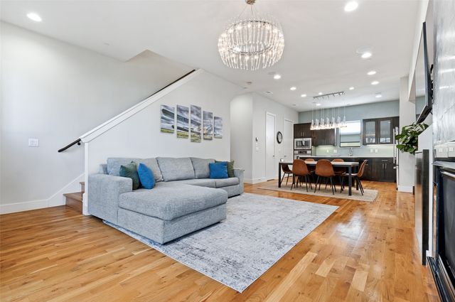 4618 Cedar Springs Road B, Dallas, TX 75219