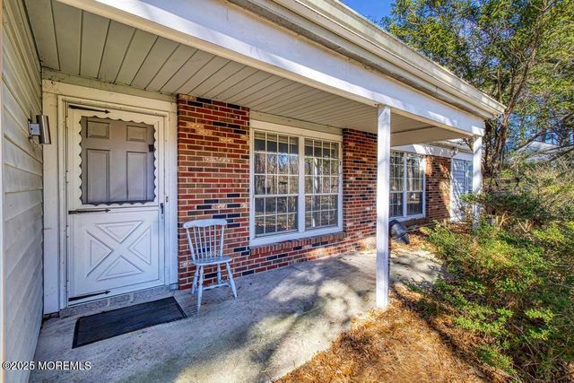 519A Cheshire Court A, Manchester, NJ 08759