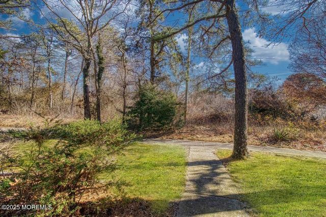 519A Cheshire Court A, Manchester, NJ 08759