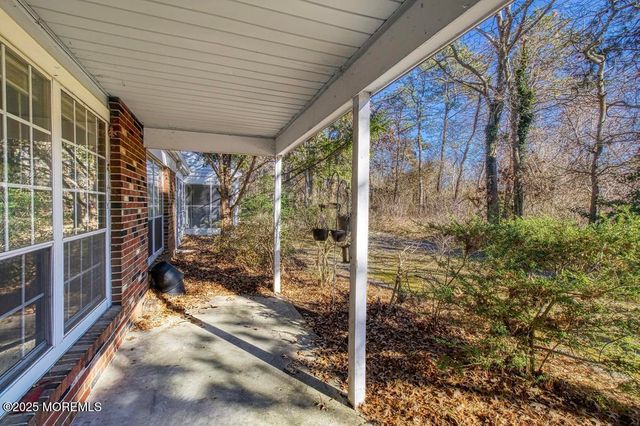 519A Cheshire Court A, Manchester, NJ 08759