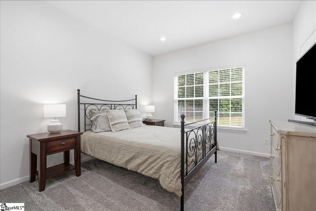 1019 Bannister Road, Starr, SC 29684