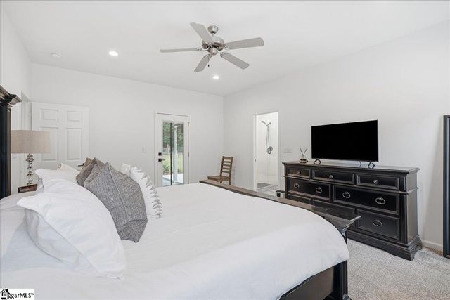 1019 Bannister Road, Starr, SC 29684