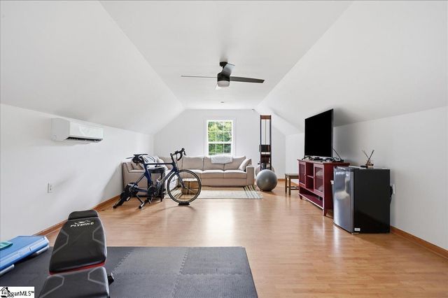 1019 Bannister Road, Starr, SC 29684