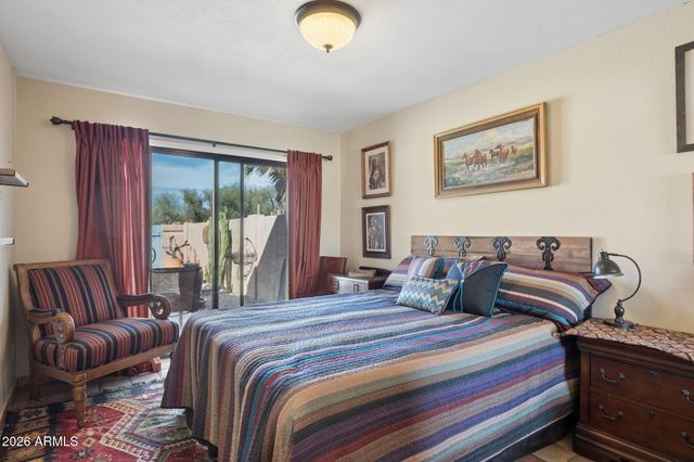 9066 E EVANS Drive, Scottsdale, AZ 85260