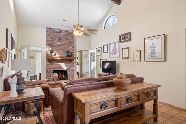 9066 E EVANS Drive, Scottsdale, AZ 85260