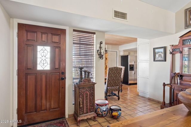 9066 E EVANS Drive, Scottsdale, AZ 85260