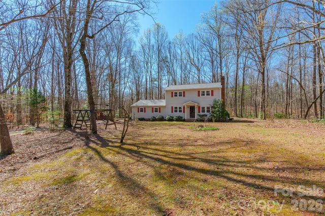 3568 Briarcliff Acres Drive, Lincolnton, NC 28092