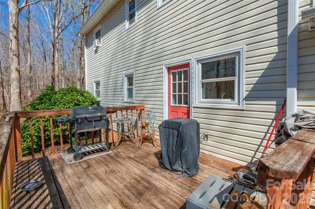 3568 Briarcliff Acres Drive, Lincolnton, NC 28092