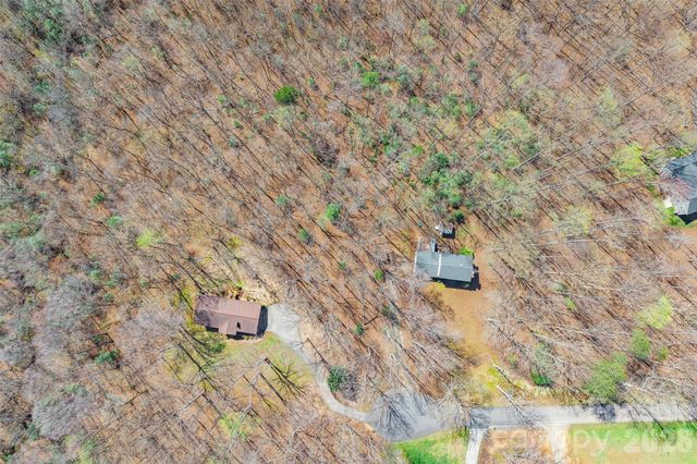 3568 Briarcliff Acres Drive, Lincolnton, NC 28092