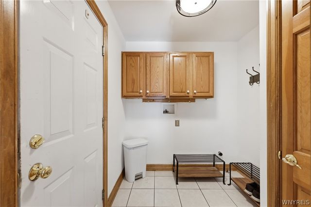 120 Norwood Lane, Orchard Park, NY 14127