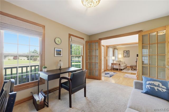 120 Norwood Lane, Orchard Park, NY 14127