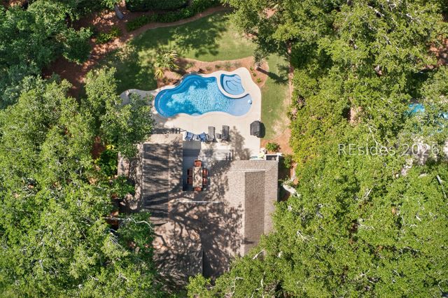 44 Off Shore, Hilton Head Island, SC 29928