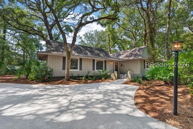 44 Off Shore, Hilton Head Island, SC 29928