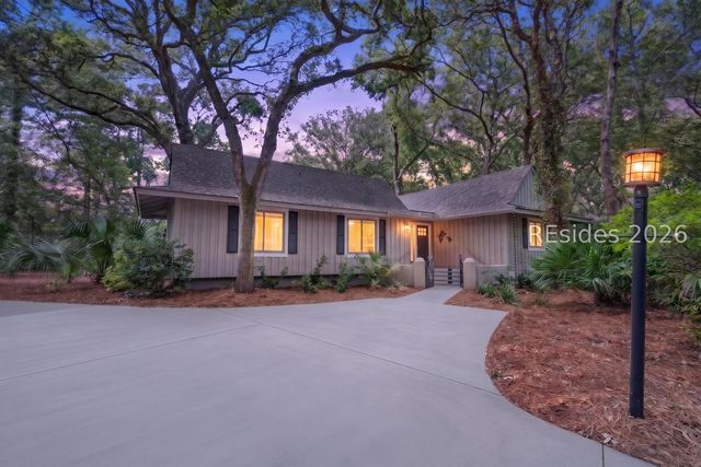 44 Off Shore, Hilton Head Island, SC 29928