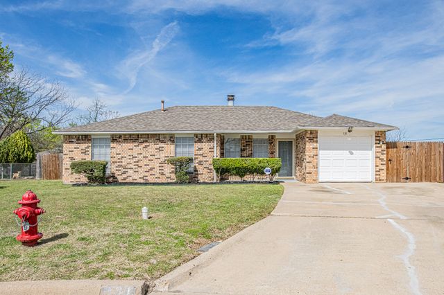 131 Sierra Court, Glenn Heights, TX 75154