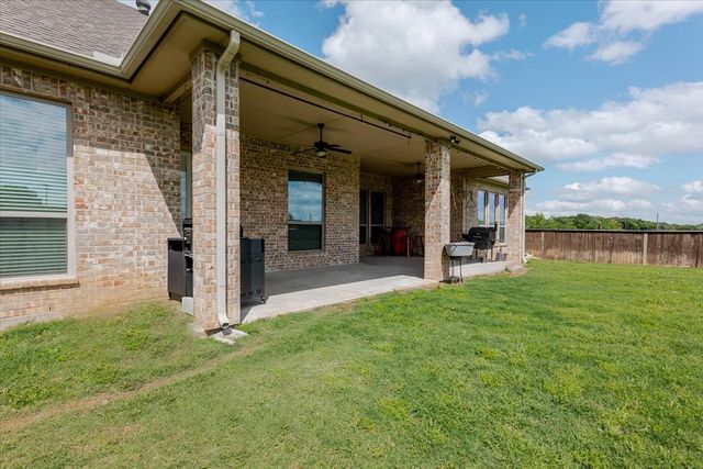 104 Lagrange Court, Weatherford, TX 76088