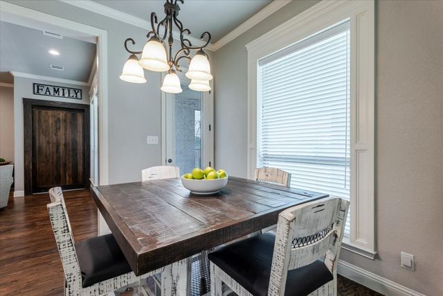 104 Lagrange Court, Weatherford, TX 76088