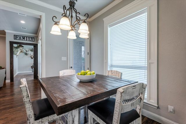 104 Lagrange Court, Weatherford, TX 76088