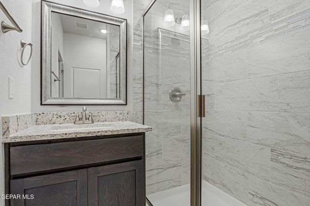 1065 HOPPAS Street, El Paso, TX 79932