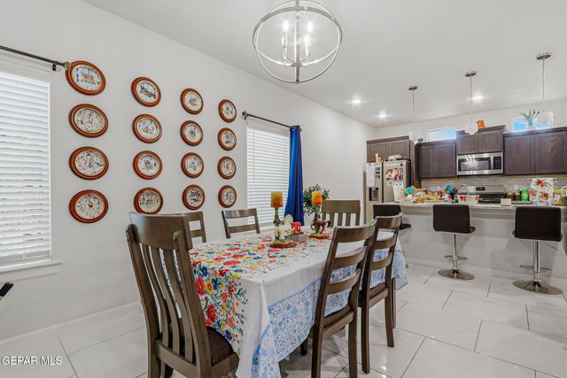 1065 HOPPAS Street, El Paso, TX 79932