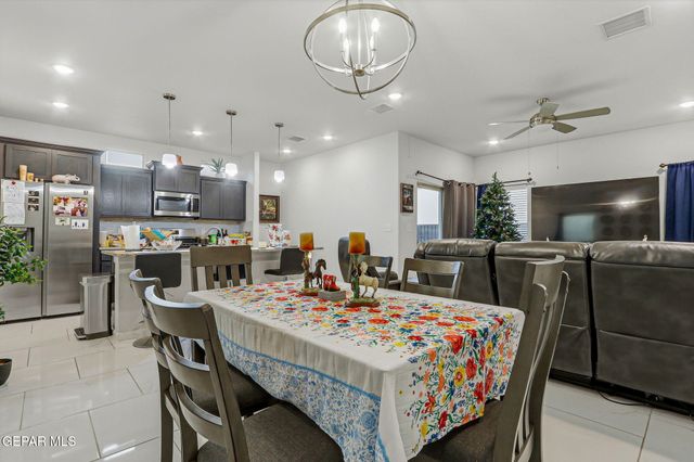 1065 HOPPAS Street, El Paso, TX 79932