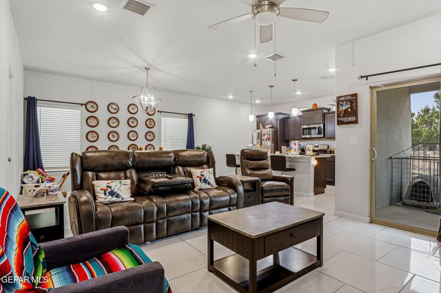 1065 HOPPAS Street, El Paso, TX 79932