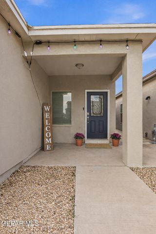 1065 HOPPAS Street, El Paso, TX 79932