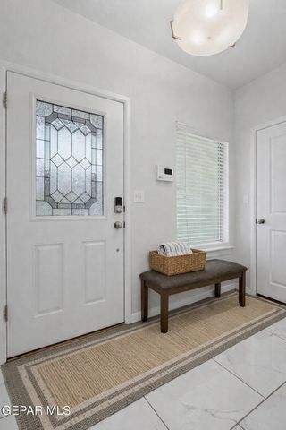 1065 HOPPAS Street, El Paso, TX 79932